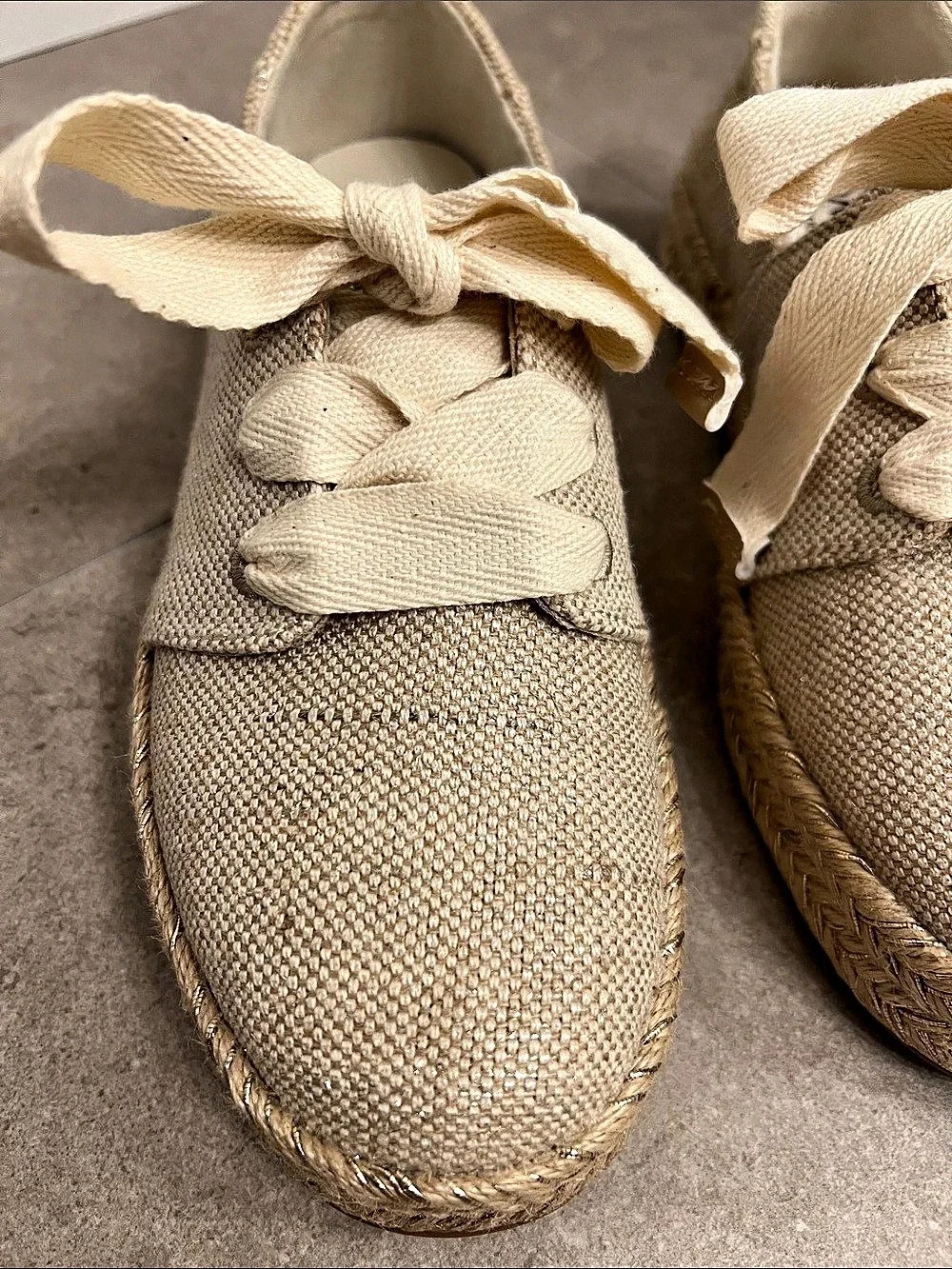 TOMS Women's Espadrille Sneakers Beige US 7